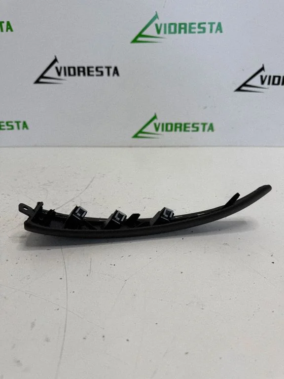 Panel trim – Jaguar XF X250 (2007-2015)