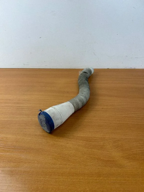 Window washer liquid tank fill tube 9681207180