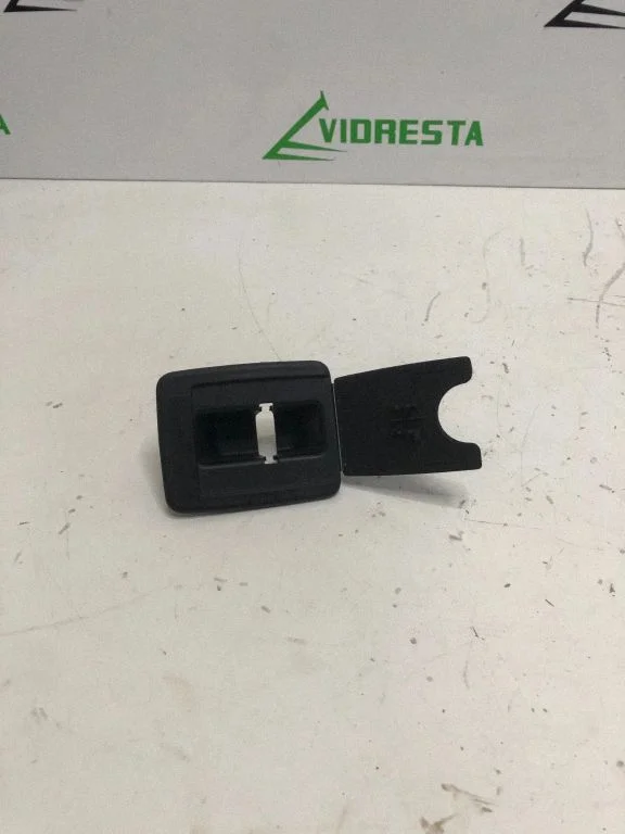 ISOFIX kate – Nissan Leaf I (ZE0) (2010-2017)