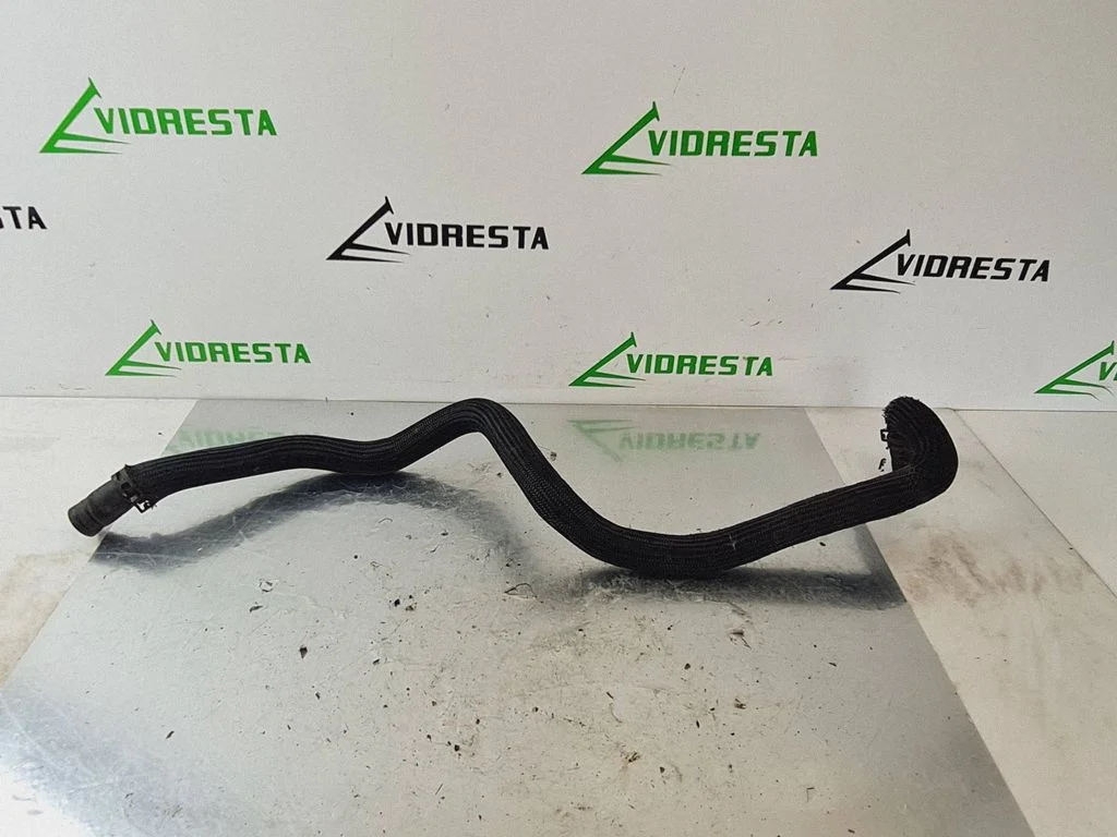 Electric car engine cooling hoses/pipes – Nissan Leaf I (ZE0) (2010-2017)