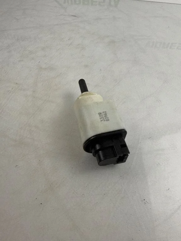 Brake pedal sensor switch – Opel Corsa F (2019-)