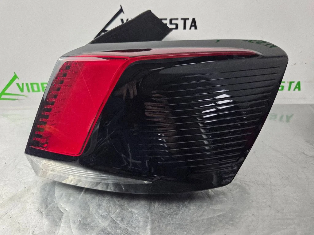 Rear/tail lights – Peugeot 3008 II (2016-2023)