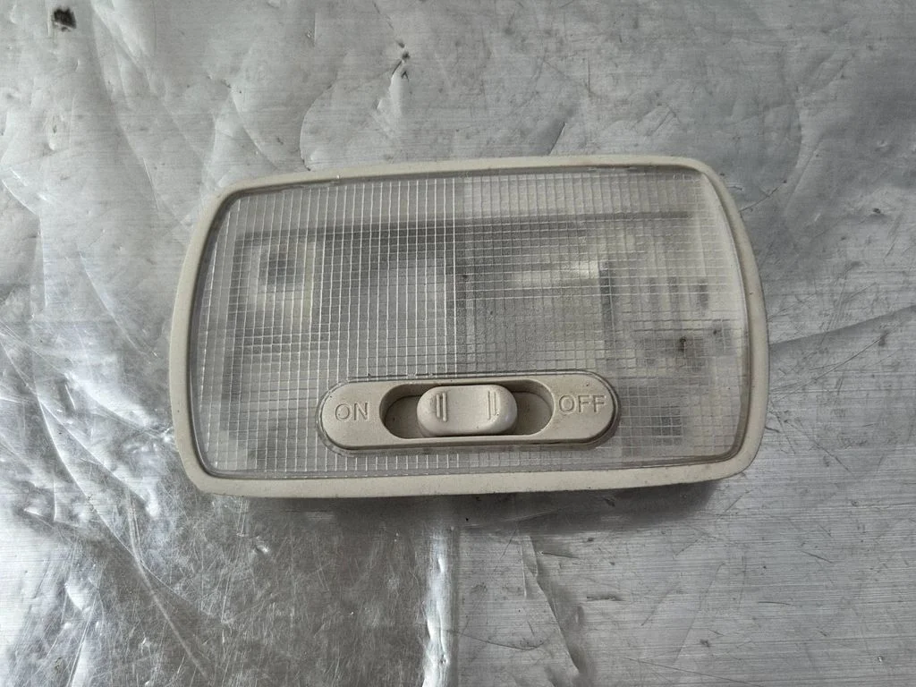 Rear seat light – Honda CR-V (2013-2016)