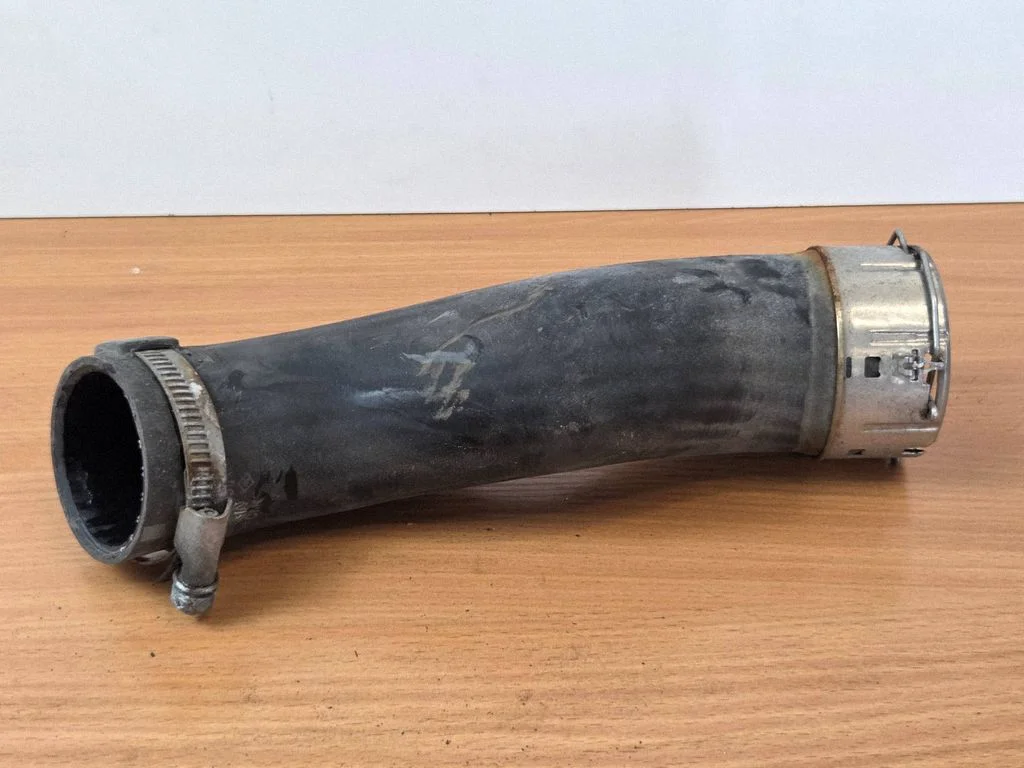 Vahejahuti voolik (-ud)/ toru (-d) – Hyundai i20 (BC3 BI3) (2020-)