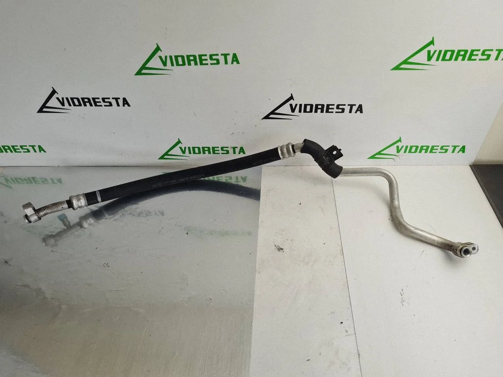 Air conditioning (A/C) pipe/hose – Honda CR-V (2013-2016)