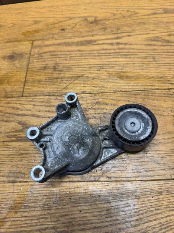 Generator/alternator belt tensioner 9807720180