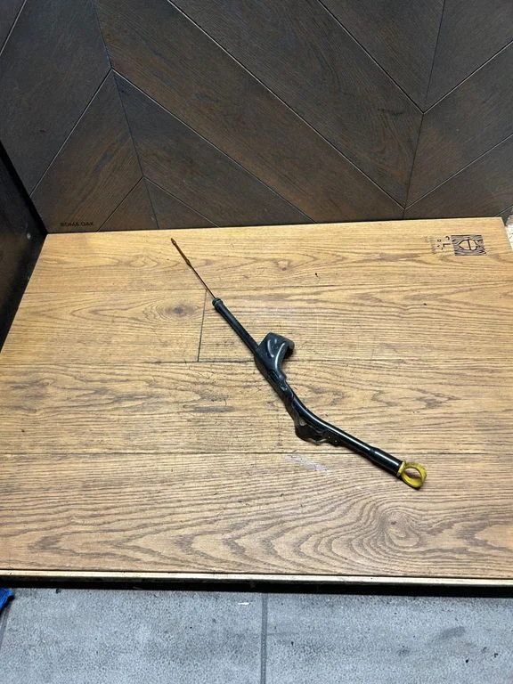 Oil level dip stick – Ford Focus (2018-)