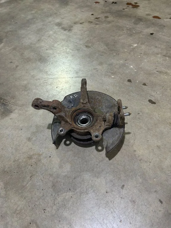 Front wheel hub – Honda CR-V (2013-2016)
