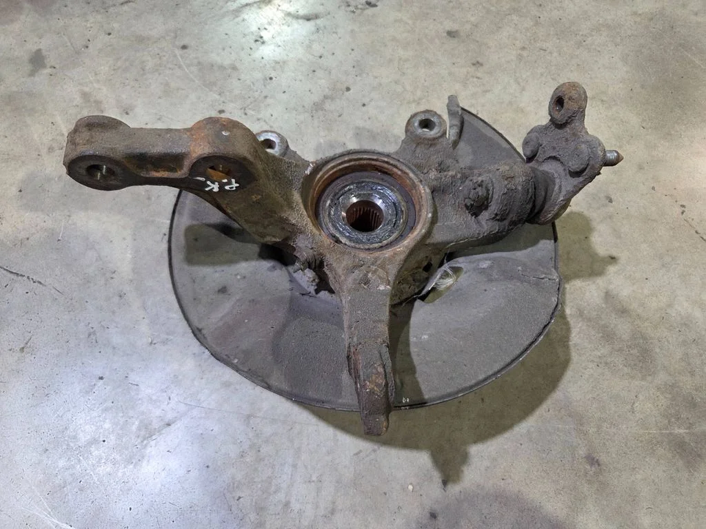 Front wheel hub – Honda CR-V (2013-2016)