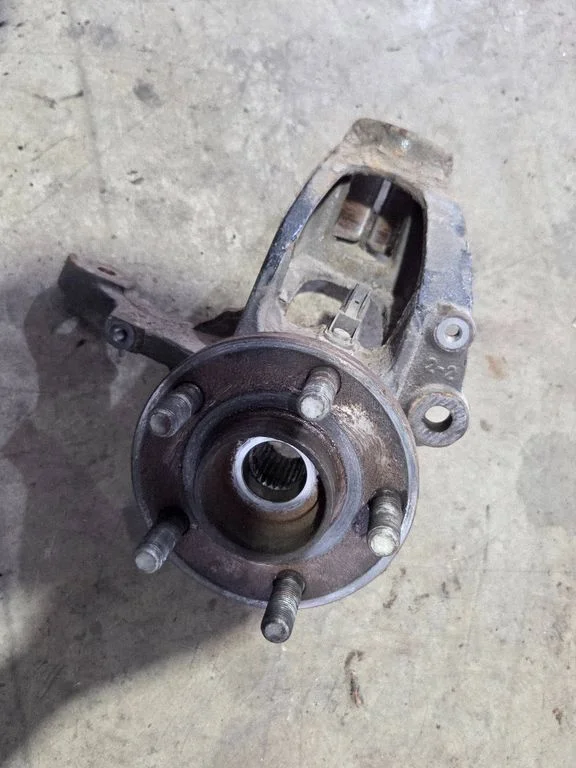 Front wheel hub – Ford Transit Custom (2013-2023)
