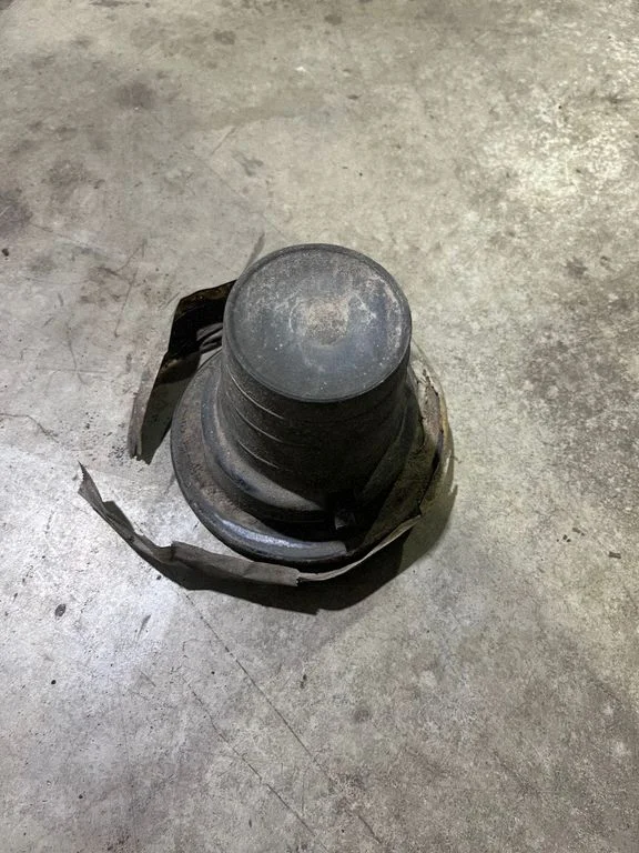 Rear coil spring rubber mount – Citroen Berlingo (2008-2018)