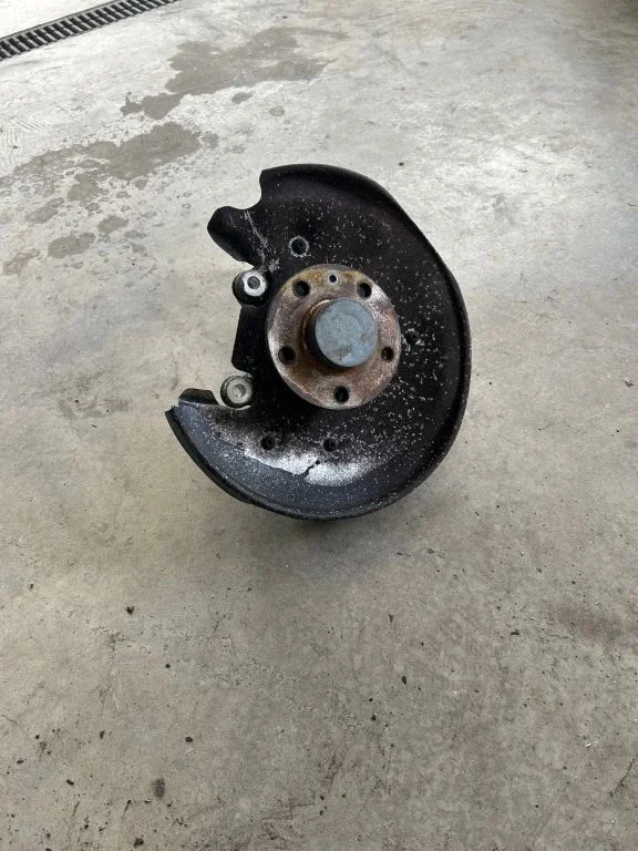 Rear wheel hub – Audi A4 Allroad B8 (2008-2016)