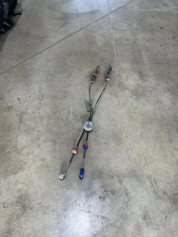 Gear shift cable linkage – Nissan Qashqai (2010-2014)