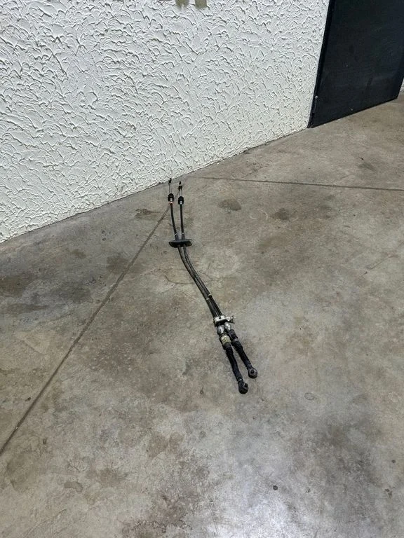Gear shift cable linkage