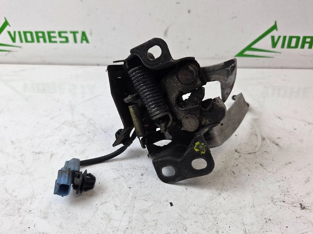 Zamek maski – Honda CR-V (2013-2016)