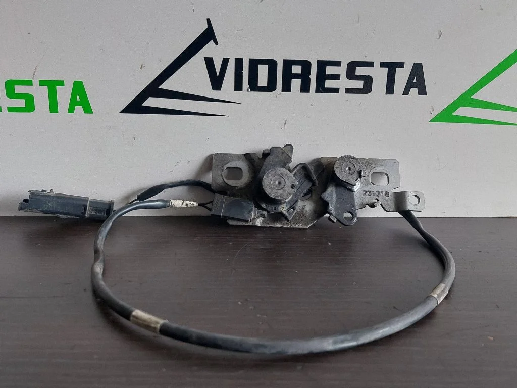 Engine bonnet/hood lock/catch – Peugeot 308 (2013-2021)