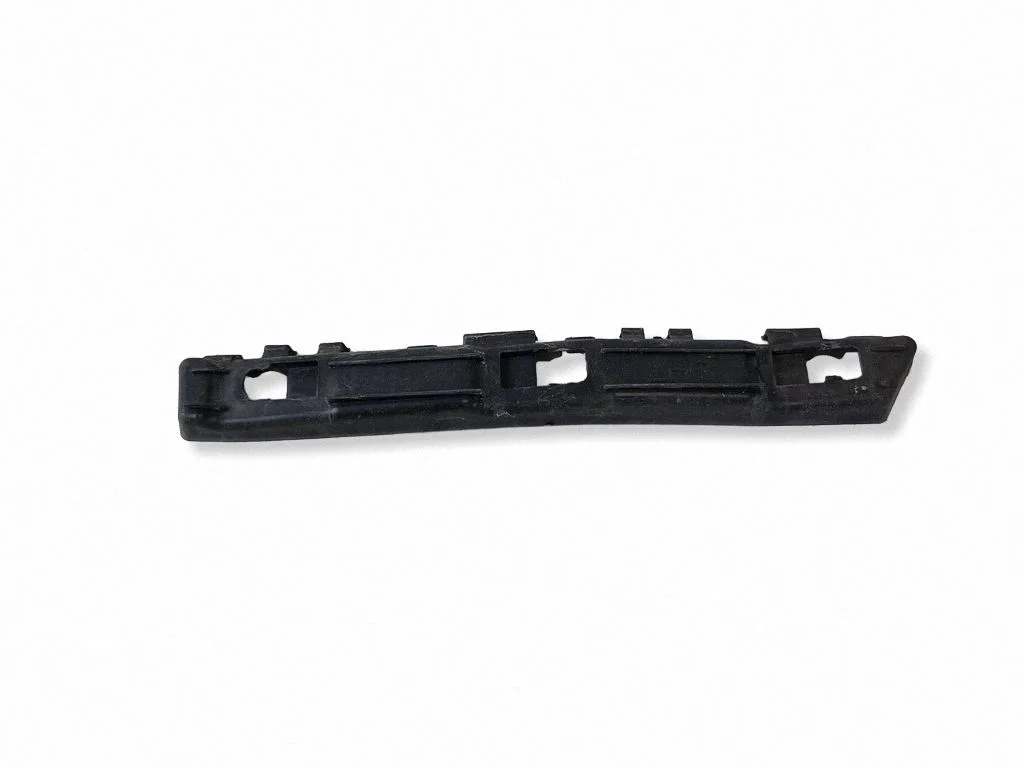 Rear bumper mounting bracket – KIA Sorento (2015-2020)