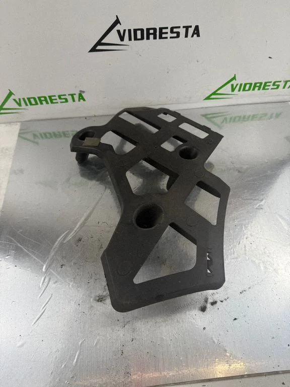 Rear bumper mounting bracket 1176392X