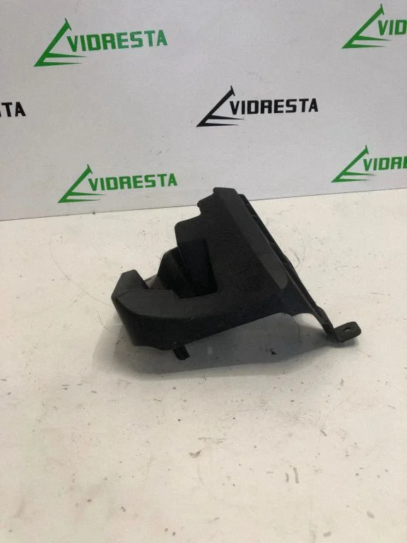 Tagumise kaitseraua kinnitusklamber – Renault Clio V (2019-2025)