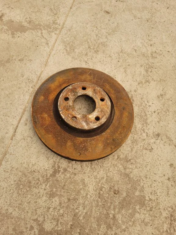 Priekšējais bremžu disks