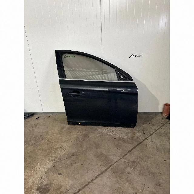 Front door – Volvo XC60 (2009-2013)