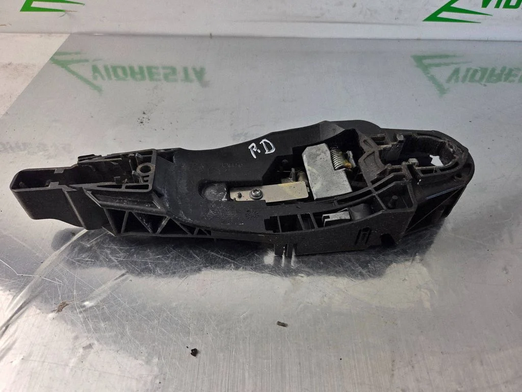 Front door exterior handle GE0016532