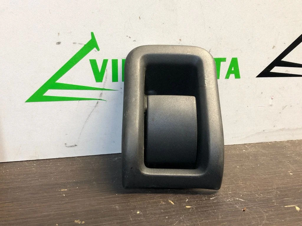 Motora pārsega atvēršanas rokturis 30779851
