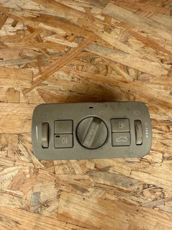 Light switch – Volvo XC60 (2009-2013)