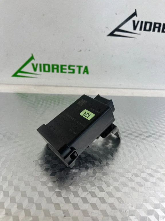Other control units/modules 958002S500