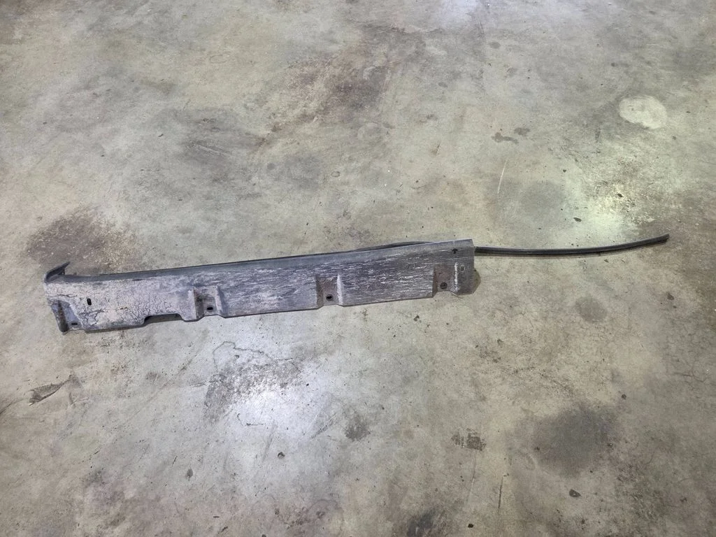Sill DT11R10259A