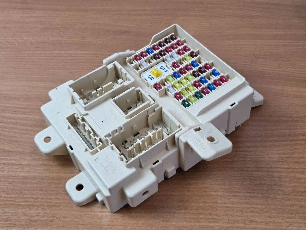 Fuse module 91950D9590