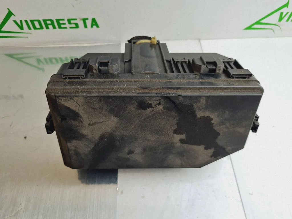 Moduł bezpieczników 230R200P6L