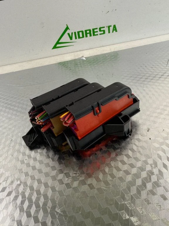 Kaitsmeplokk – Audi A4 Allroad B8 (2008-2016)