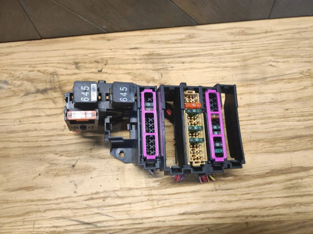 Fuse module – Audi A5 Sportback 8TA (2009-2016)