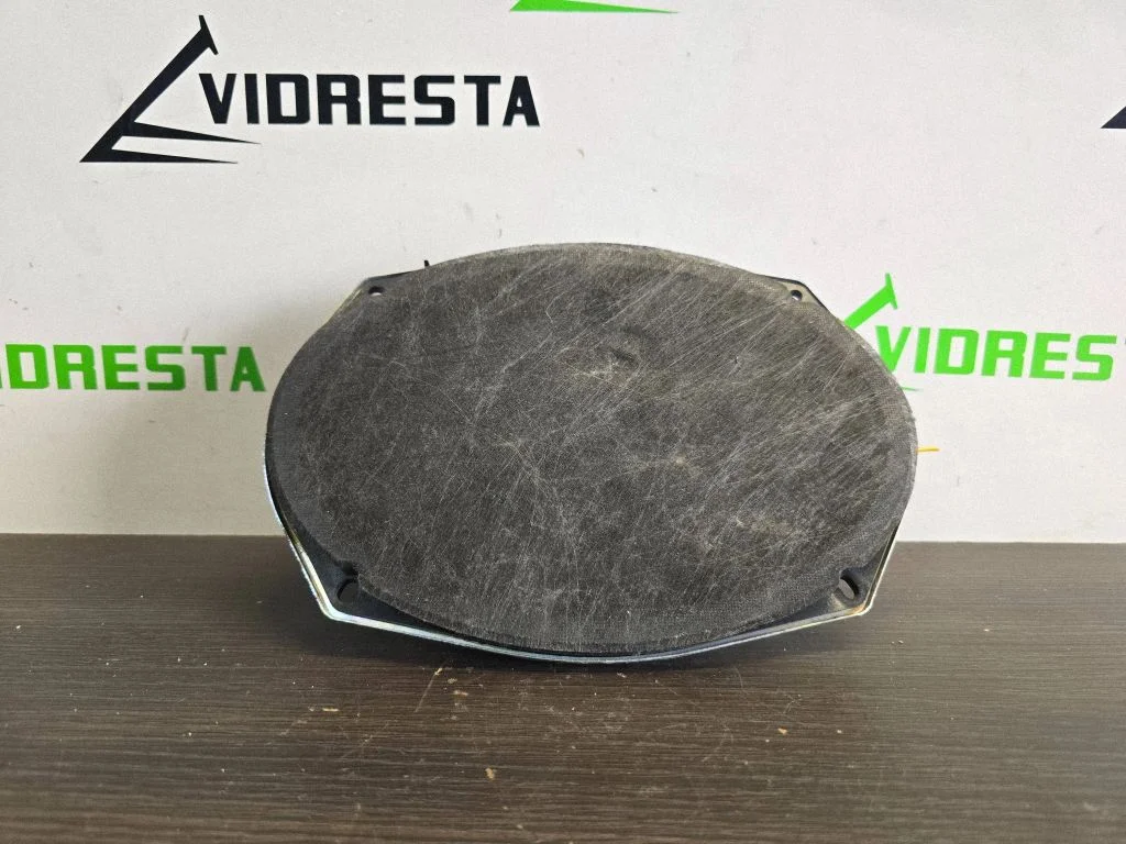 Esiukse kõlar(id) EACA23D22A4