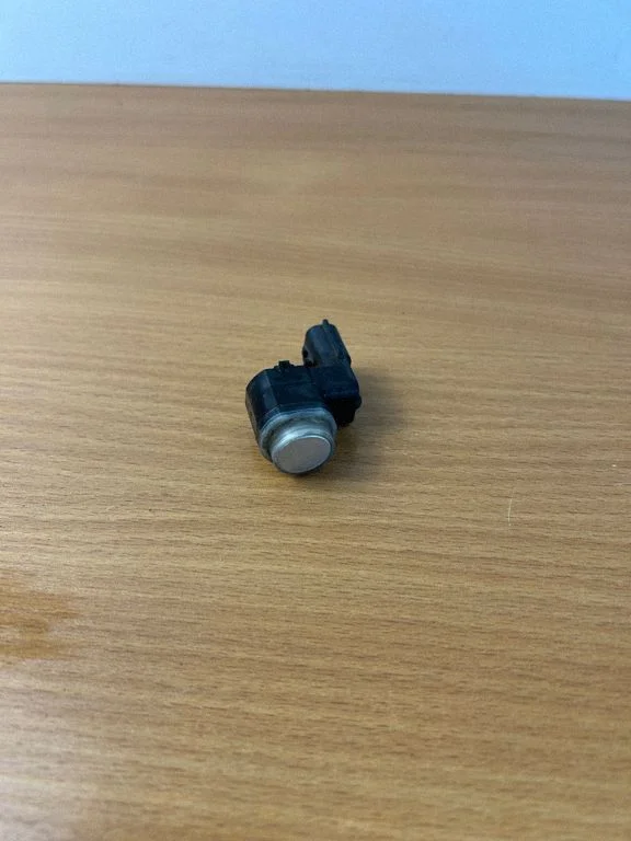 Parkošanās sensors PDC 284428691R