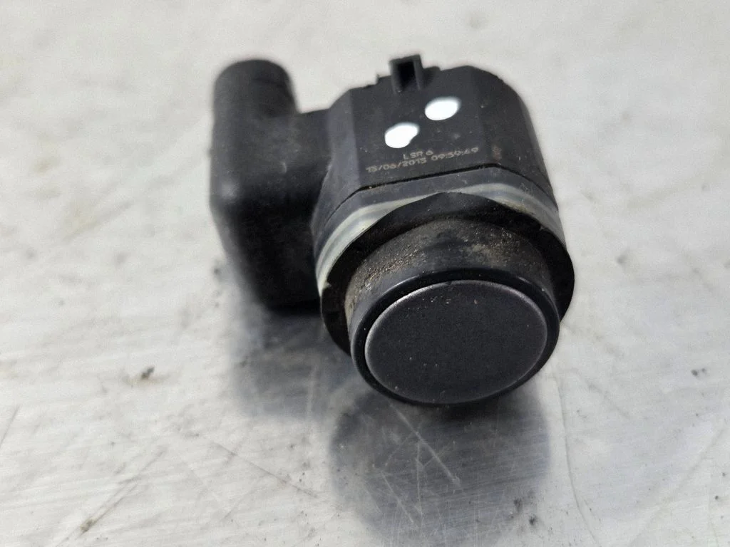 Parkošanās sensors PDC – BMW 6. sērija F06 Gran coupe (2012-2018)