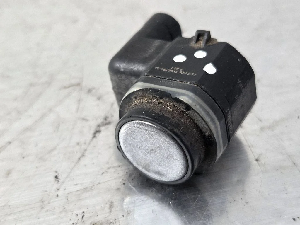 Parkošanās sensors PDC – BMW 6. sērija F06 Gran coupe (2012-2018)
