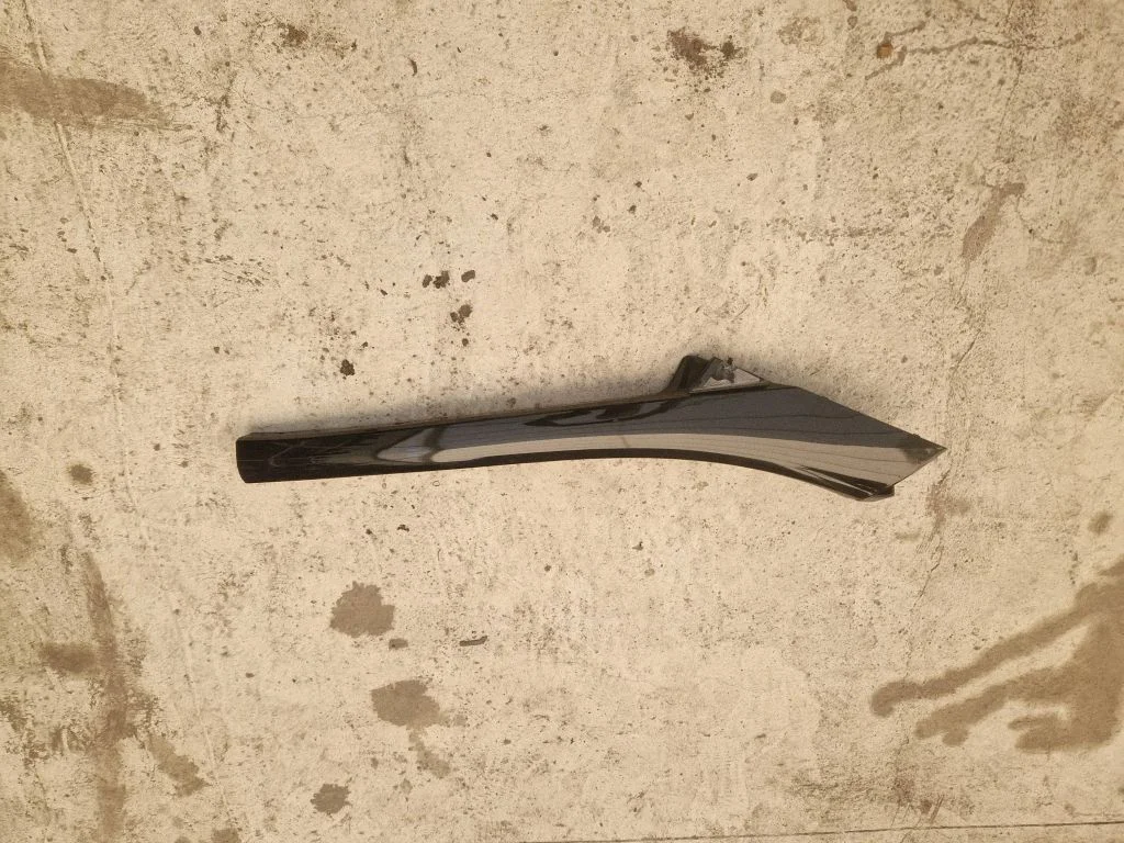 Windshield trim – Renault Scenic III - Grand scenic III (2009-2016)