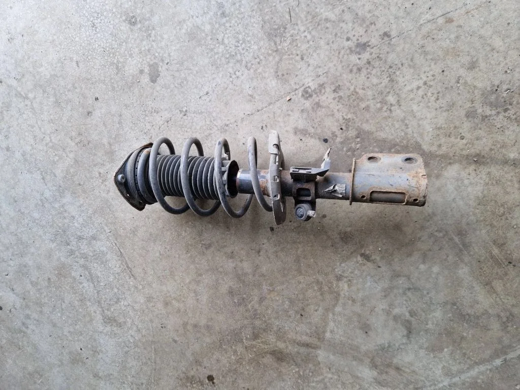 Front shock absorber with coil spring – Citroen C4 Grand Picasso (2013-2018)