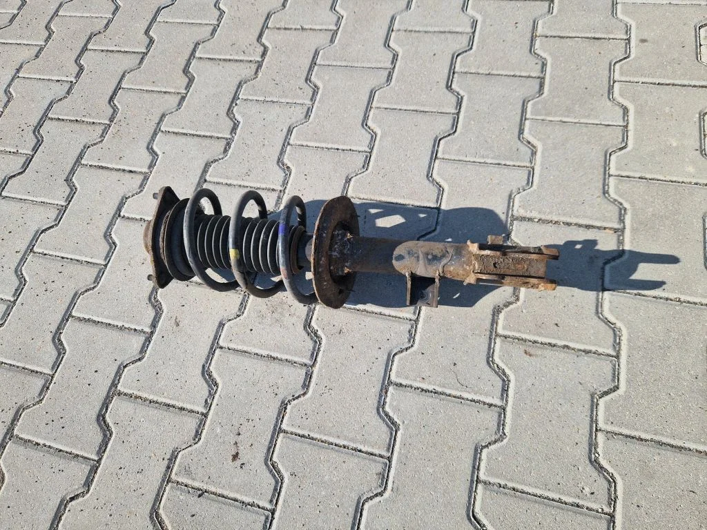 Eesmine amortisaator koos vedruga – KIA Sportage (2011-2016)