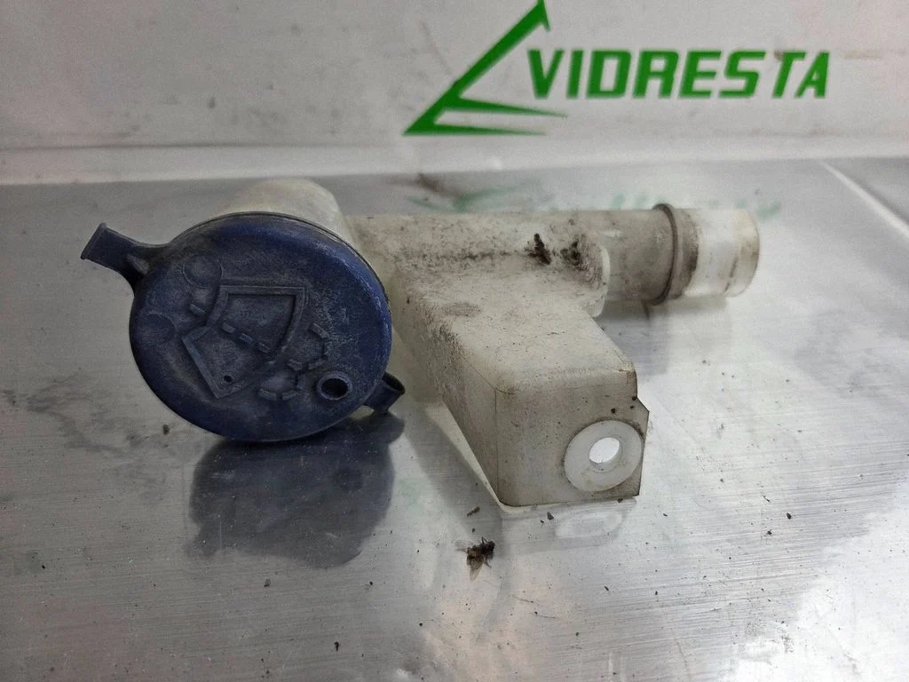Window washer liquid tank fill tube – Peugeot 308 (2013-2021)