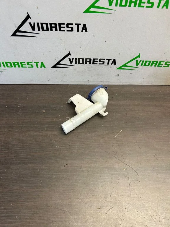 Window washer liquid tank fill tube – Peugeot 308 (2013-2021)