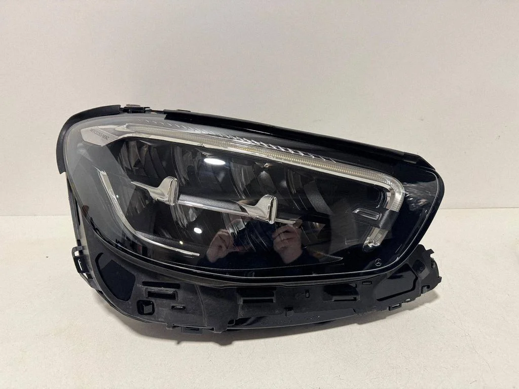 Reflektor A2139066408