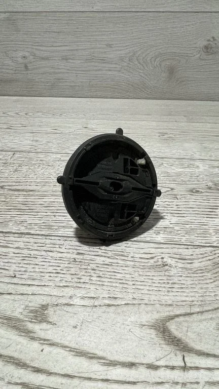 Esiukse elektriline välispeegel – BMW 5-seeria F10 F11 (2009-2016)