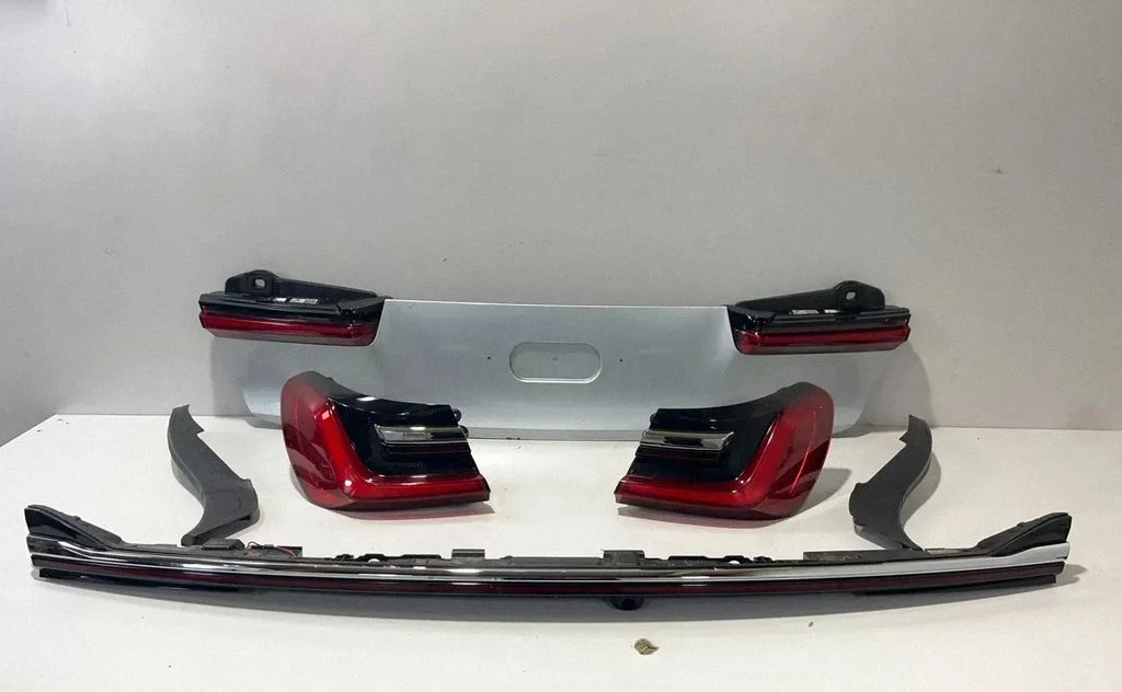 Aizmugurējo lukturu komplekts – BMW 7. sērija G11 G12 (2015-2022)