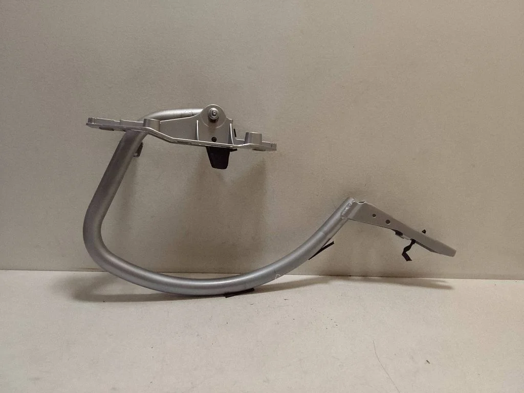 Tagaluugi hing – Mercedes-Benz E-klass W214 (2024-)