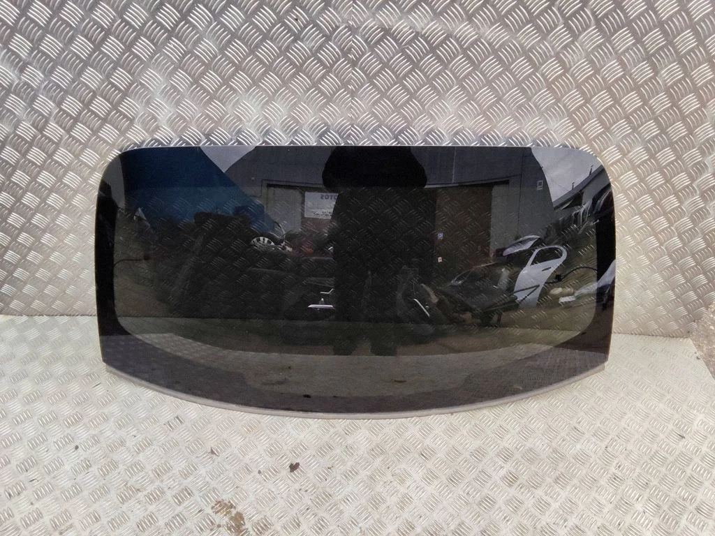 Rear windscreen/windshield window – Mercedes-Benz E-Class W214 (2024-)