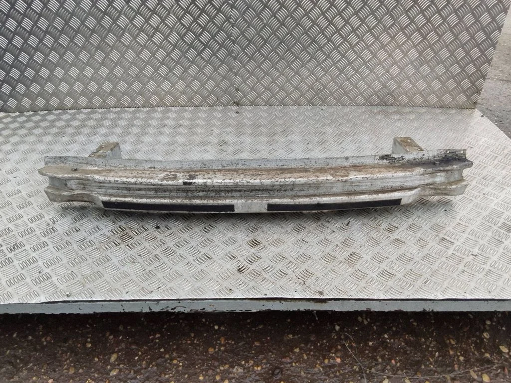 Belka zderzaka tylnego – Audi A4 S4 B6 8E 8H (2001-2005)