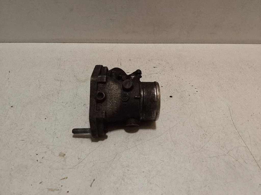 Throttle valve 8E0145958C